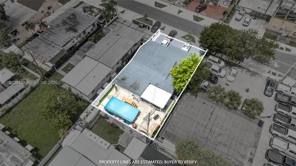 4851 E 8th Ct Hialeah, FL 33013