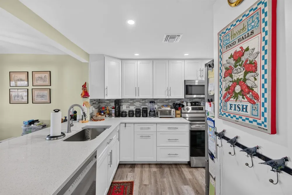 3100 NE 48TH COURT #409 Lighthouse Point, FL 33064