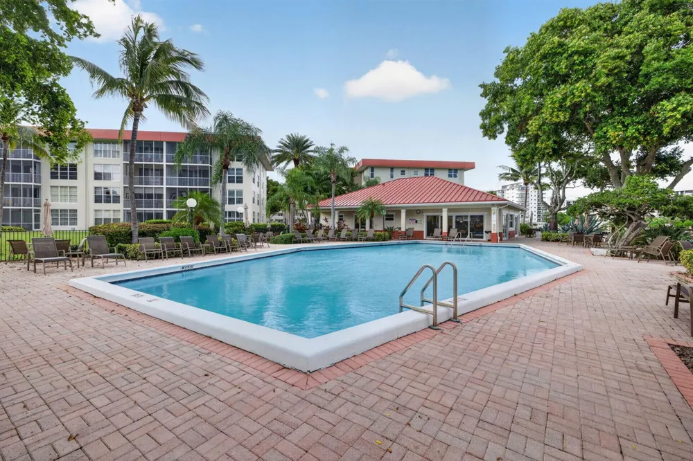 3100 NE 48TH COURT #409 Lighthouse Point, FL 33064