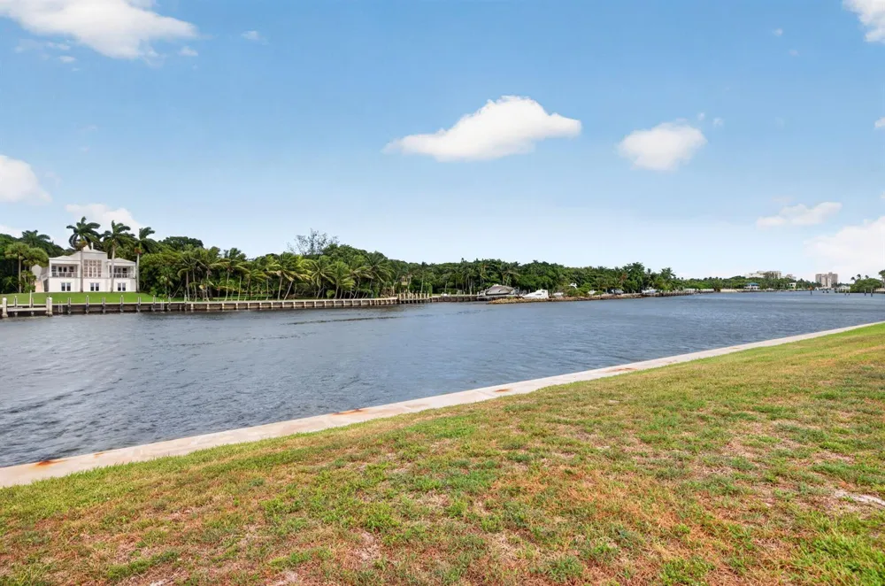 3100 NE 48TH COURT #409 Lighthouse Point, FL 33064