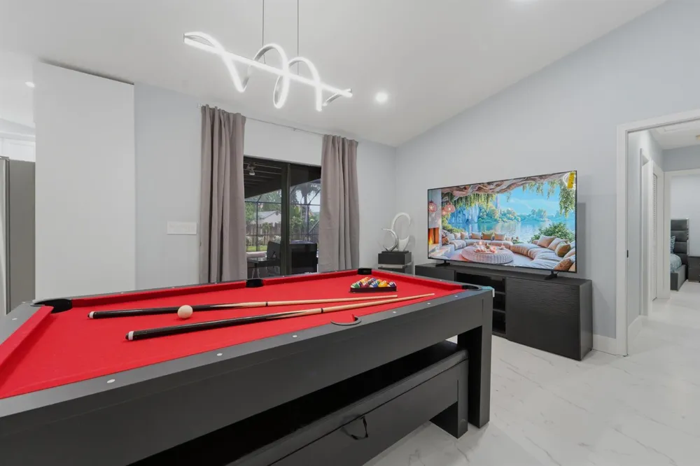 606 JUNIPER PLACE Wellington, FL 33414