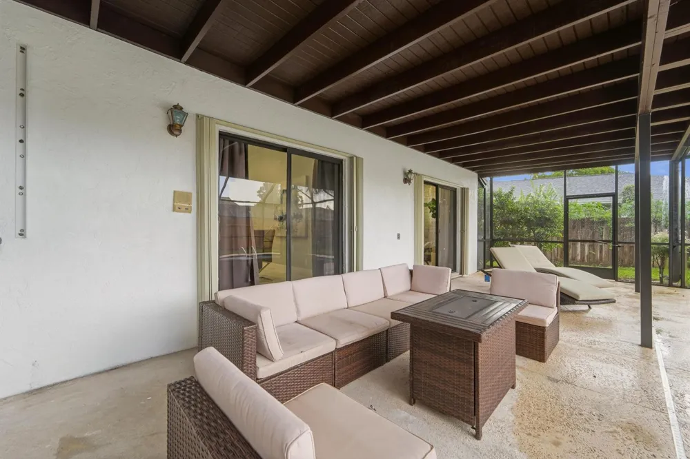 606 JUNIPER PLACE Wellington, FL 33414