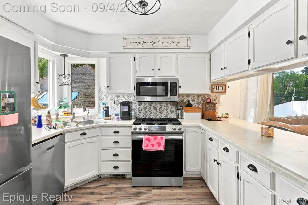 311 Main Street Webberville Village, MI 48892