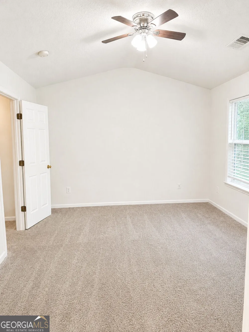 9155 Nesbit Ferry RD Alpharetta, GA 30022