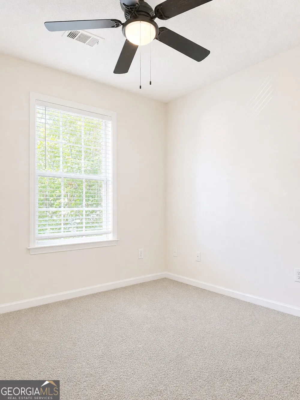9155 Nesbit Ferry RD Alpharetta, GA 30022