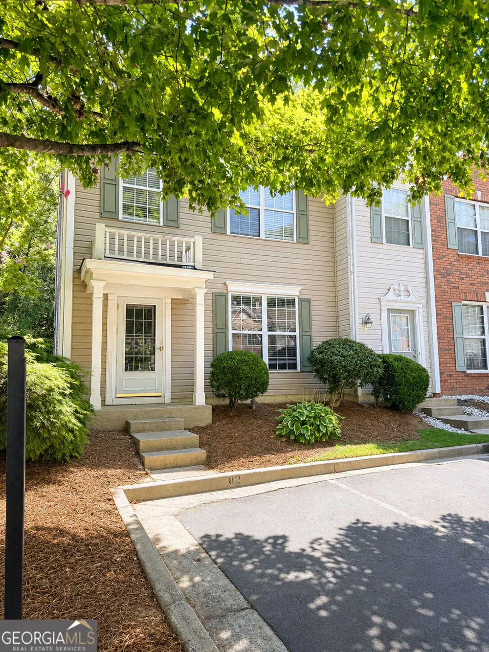 9155 Nesbit Ferry RD Alpharetta, GA 30022