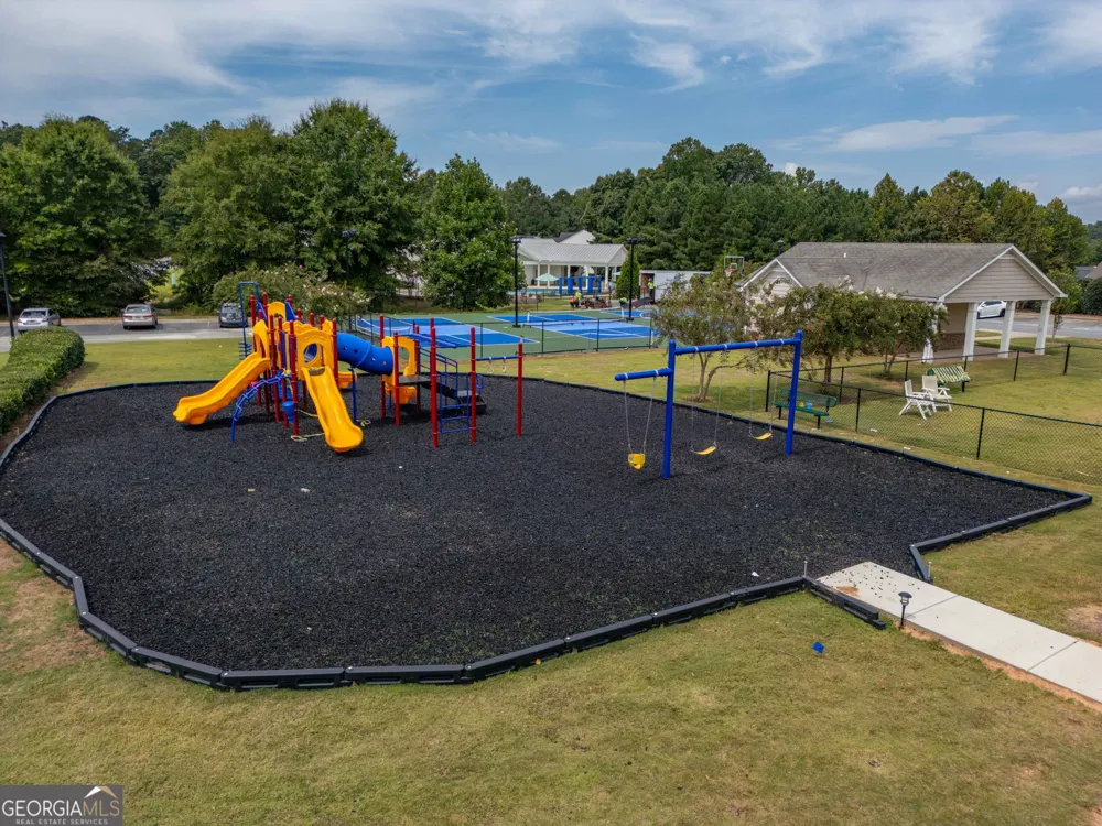 4 Madaline LN Dawsonville, GA 30534