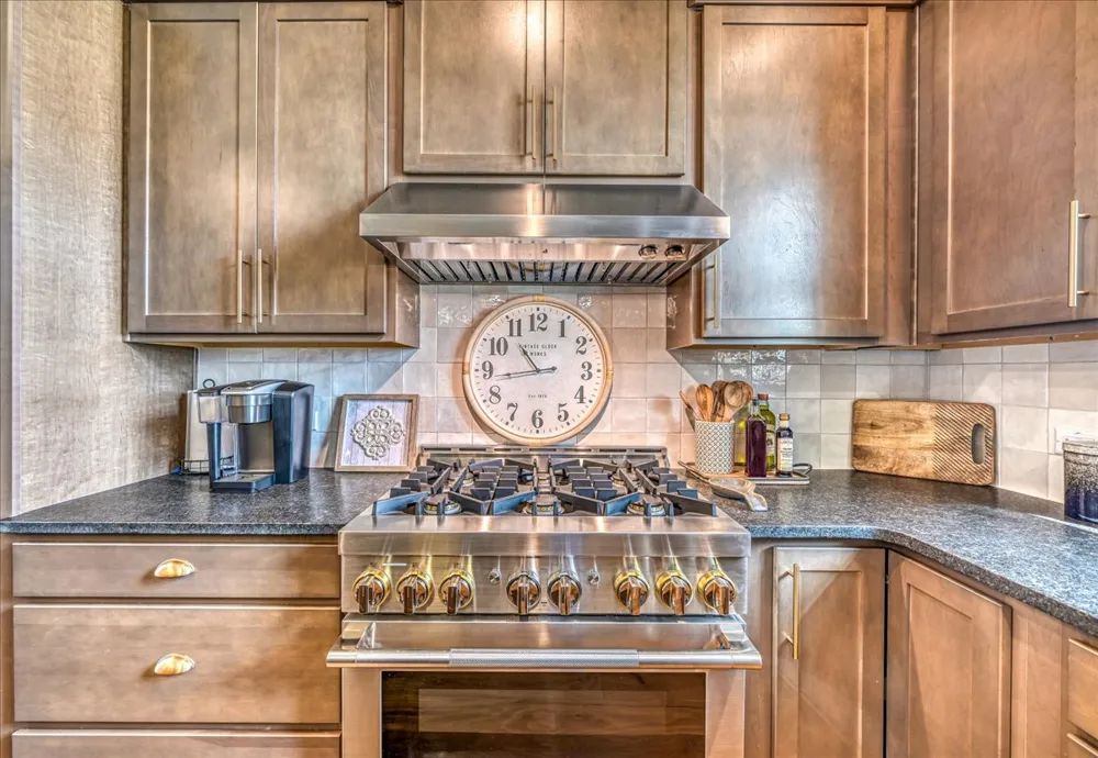 213 John Webster Street Leander, TX 78641