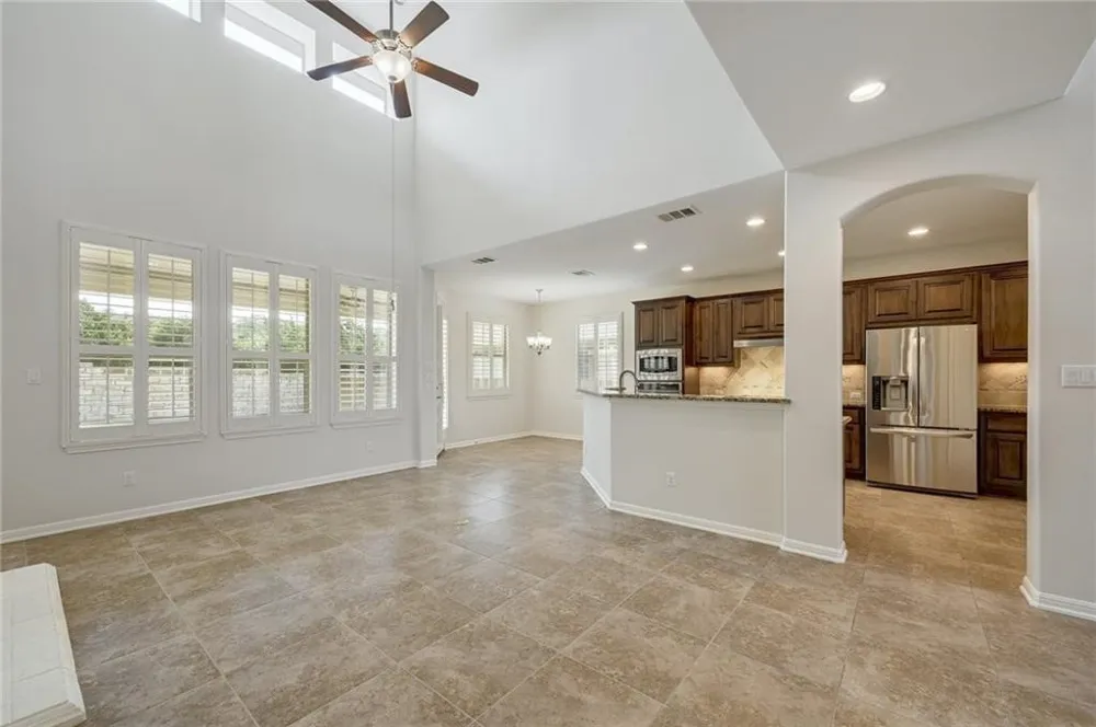 4301 Tambre Bend Austin, TX 78738