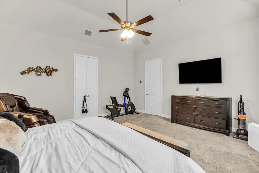 3816 Lochwood Drive Rowlett, TX 75088