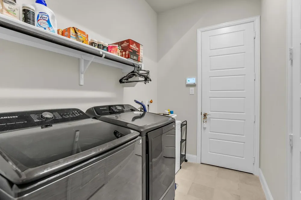 3816 Lochwood Drive Rowlett, TX 75088