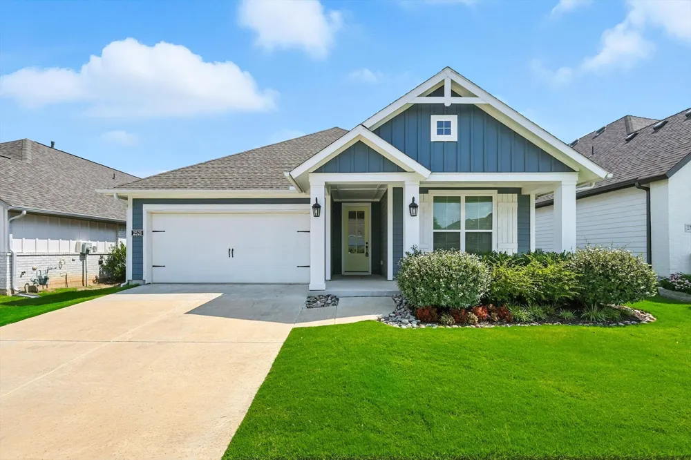 2521 Cobbler Street Northlake, TX 76247