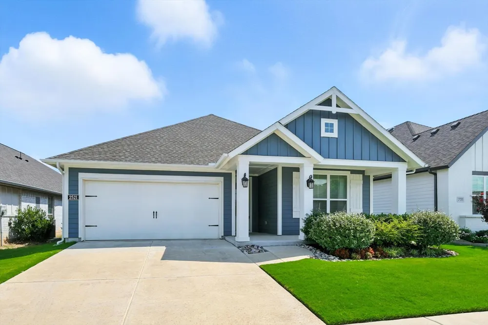 2521 Cobbler Street Northlake, TX 76247