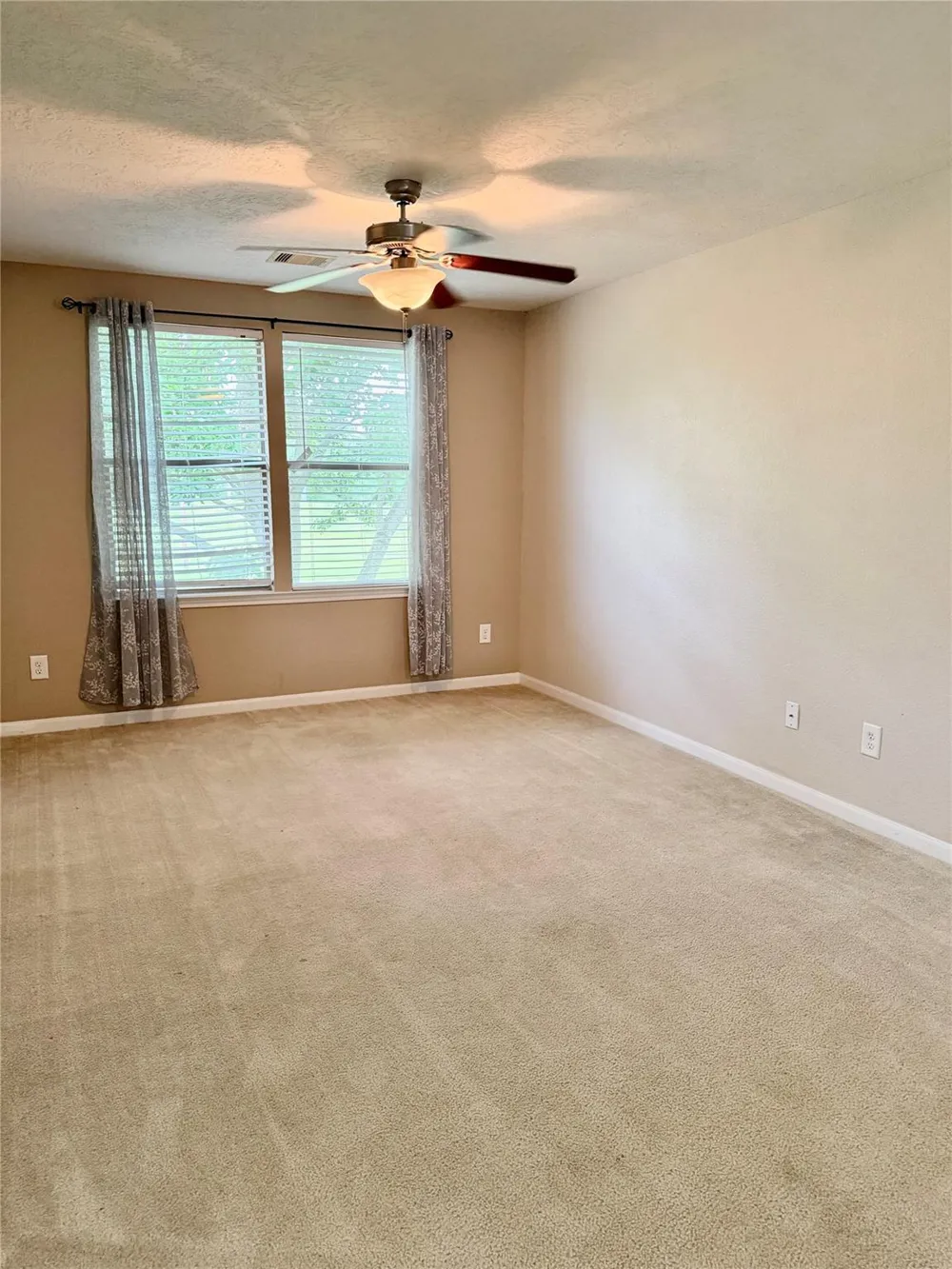 16010 Limestone Lake Drive Tomball, TX 77377