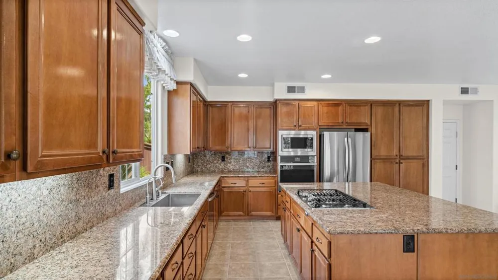 371 Camino Carta San Marcos, CA 92078