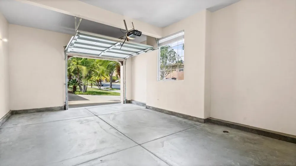 371 Camino Carta San Marcos, CA 92078
