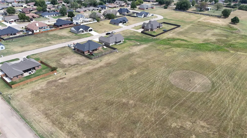 E Wilson Avenue Cushing, OK 74023