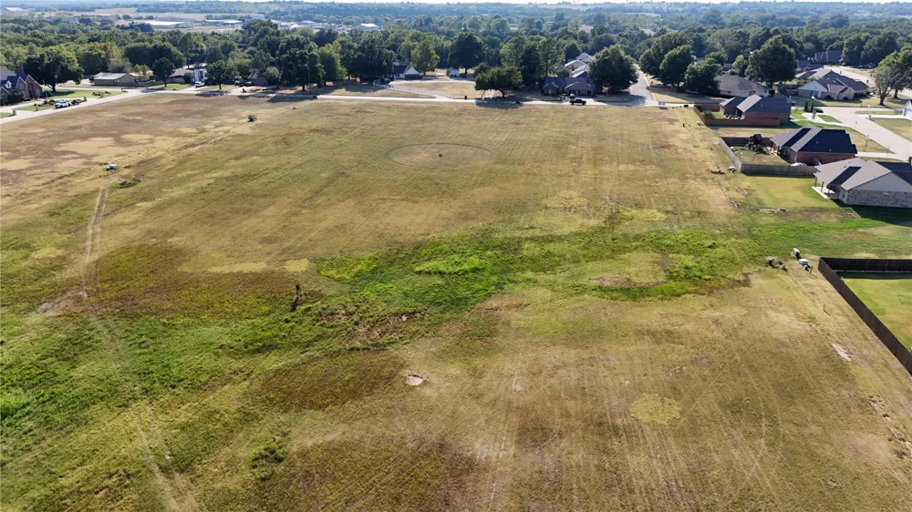 E Wilson Avenue Cushing, OK 74023