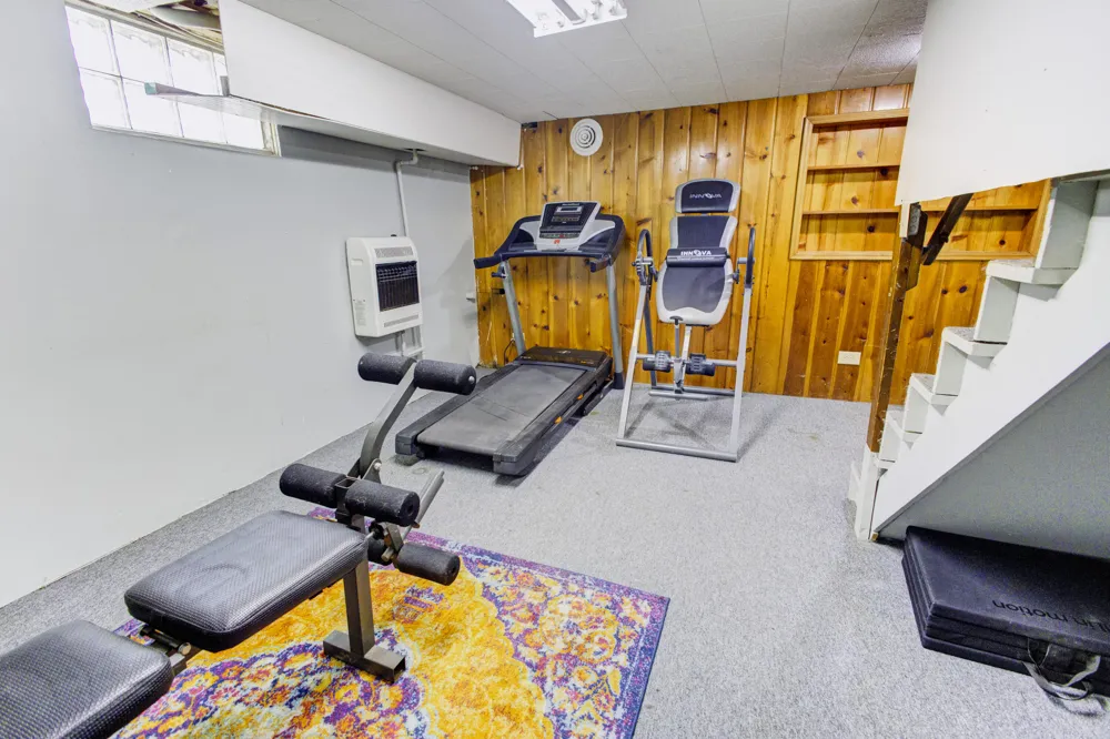 2504 Logan Avenue Kalamazoo City, MI 49008