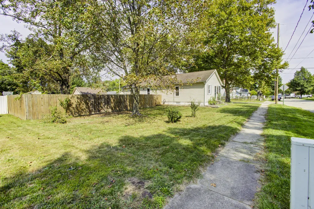 2504 Logan Avenue Kalamazoo City, MI 49008