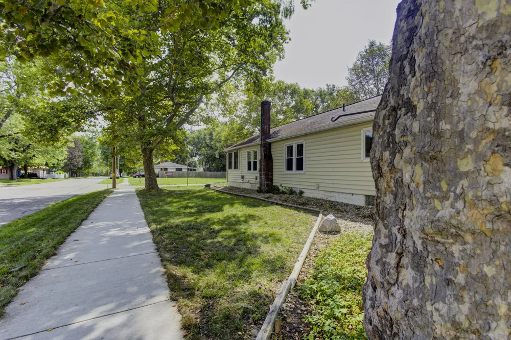 2504 Logan Avenue Kalamazoo City, MI 49008