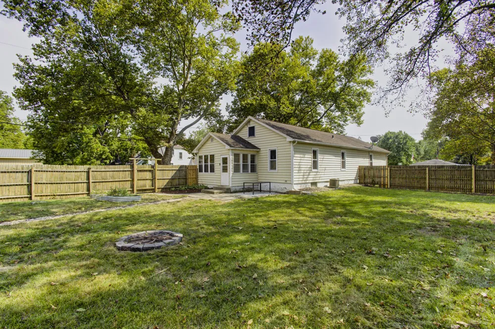 2504 Logan Avenue Kalamazoo City, MI 49008