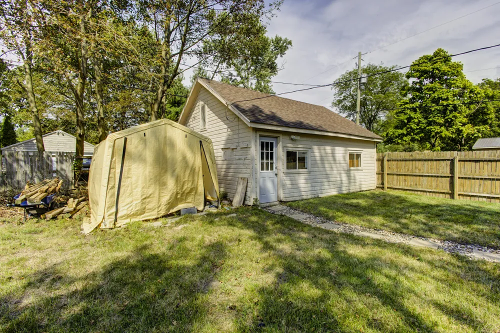 2504 Logan Avenue Kalamazoo City, MI 49008