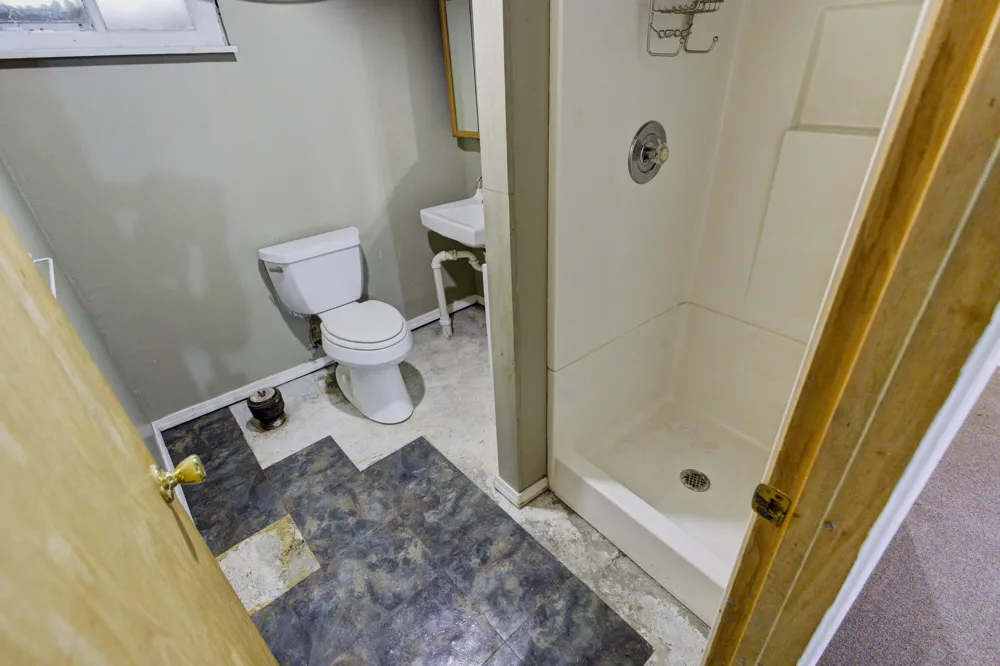 2504 Logan Avenue Kalamazoo City, MI 49008