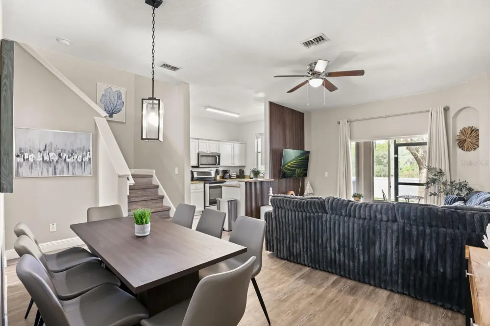 3214 CALABRIA AVENUE #3214 Davenport, FL 33897
