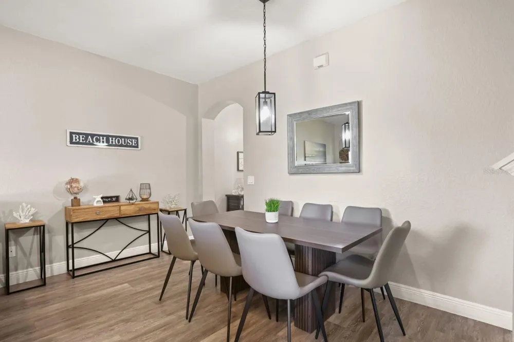 3214 CALABRIA AVENUE #3214 Davenport, FL 33897