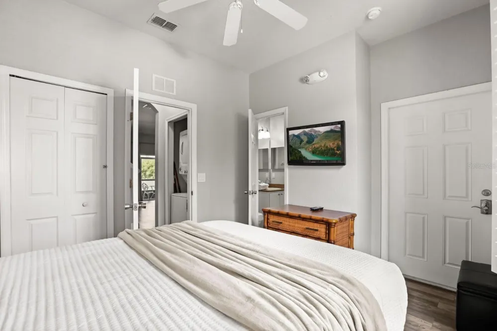 3214 CALABRIA AVENUE #3214 Davenport, FL 33897
