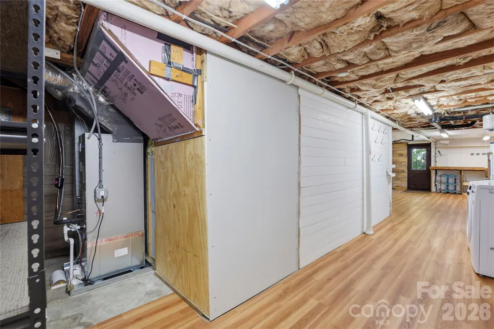 38 Nixon Terrace Asheville, NC 28805