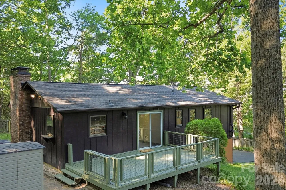 38 Nixon Terrace Asheville, NC 28805