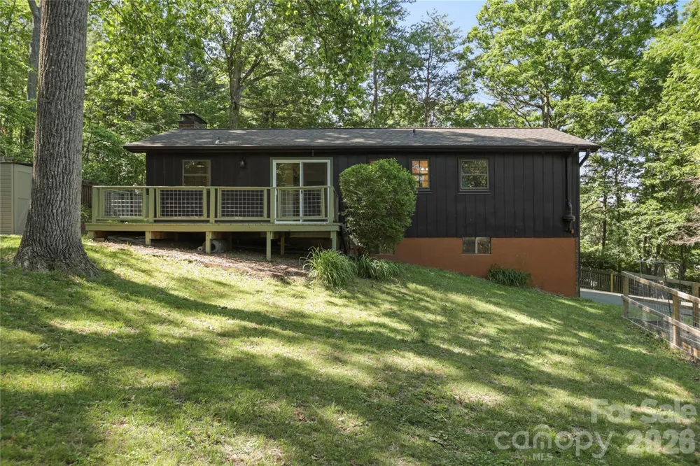38 Nixon Terrace Asheville, NC 28805