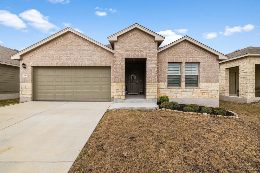 583 Taggart Trail Jarrell, TX 76537