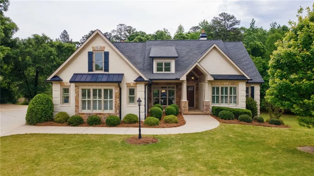 2221 Gentry Lane Statham, GA 30666