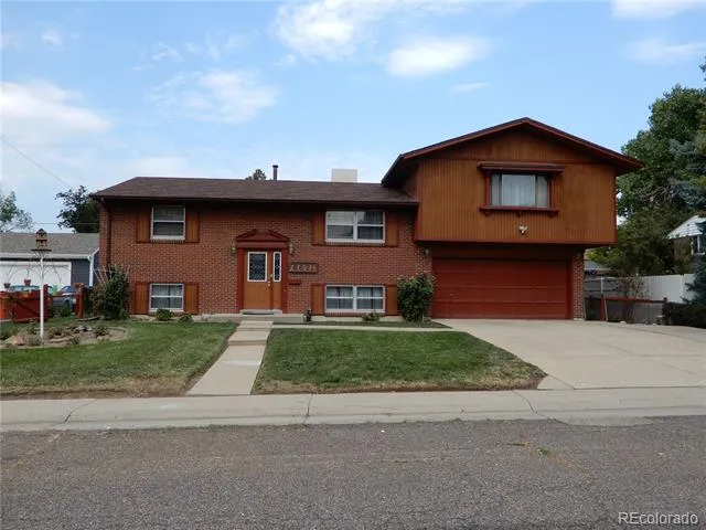 6671 Quay Court Arvada, CO 80003