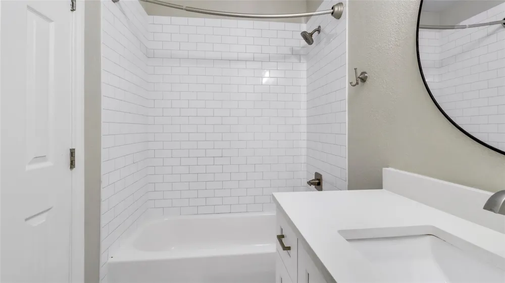 7862 La Verdura Dallas, TX 75248