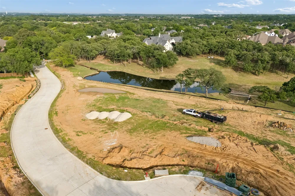 211 Hardy Drive Colleyville, TX 76034