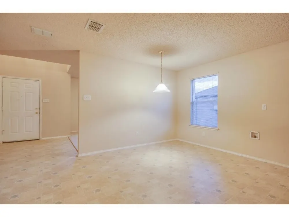 406 Ashland Drive Wylie, TX 75098