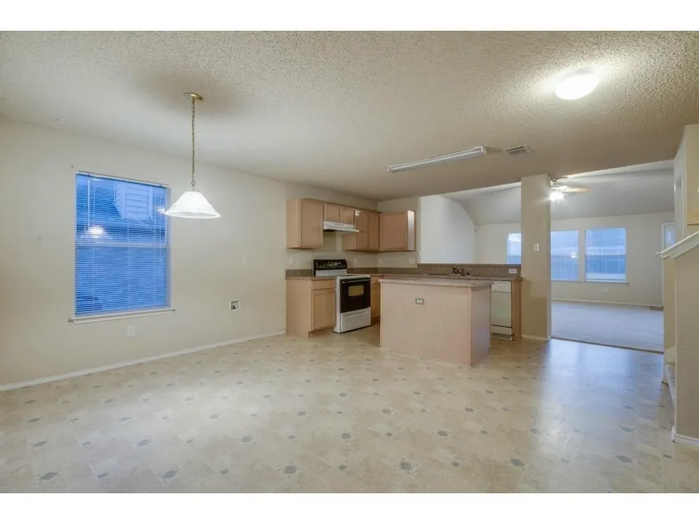 406 Ashland Drive Wylie, TX 75098