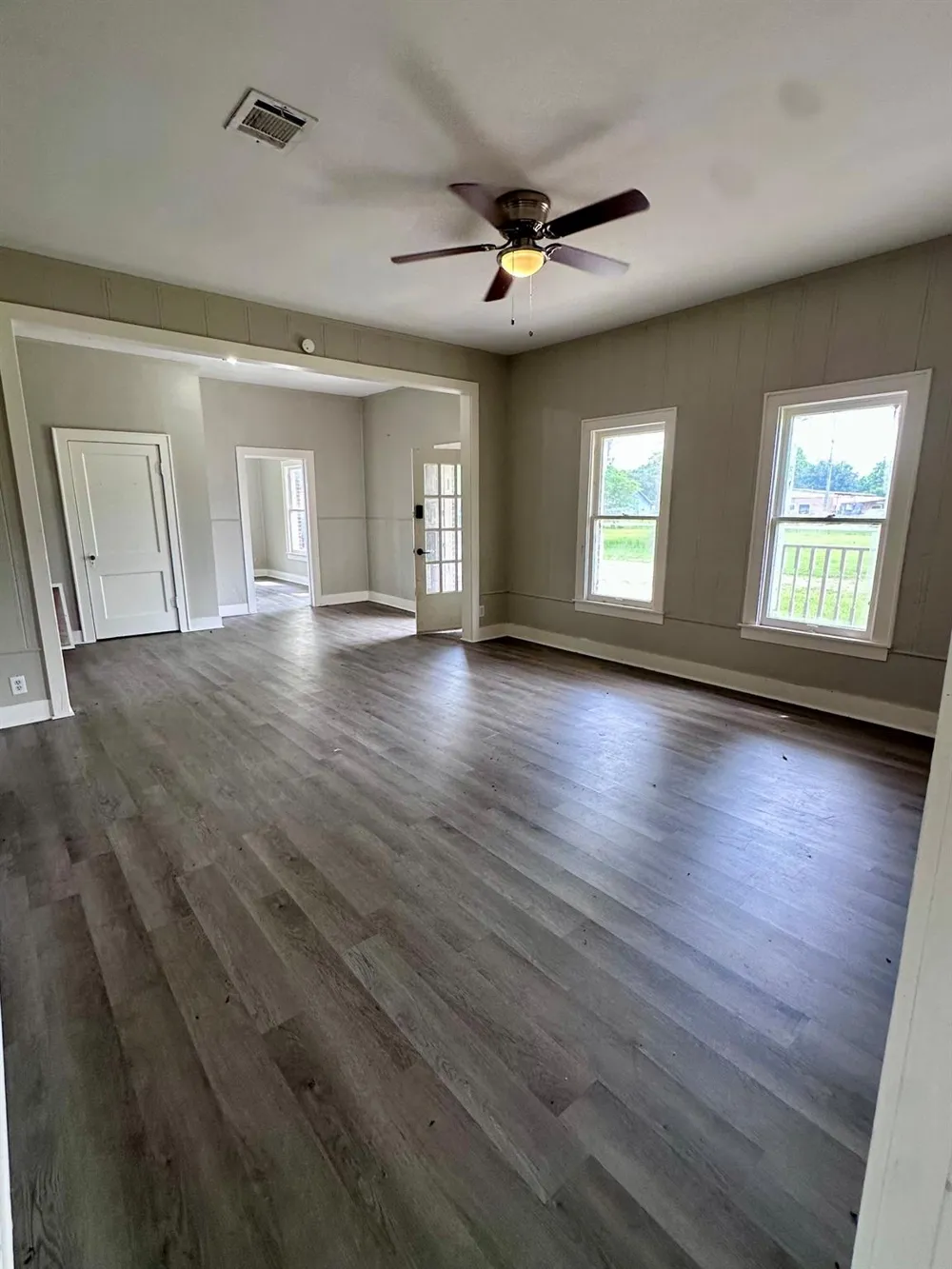 217 Marland St Boling, TX 77420