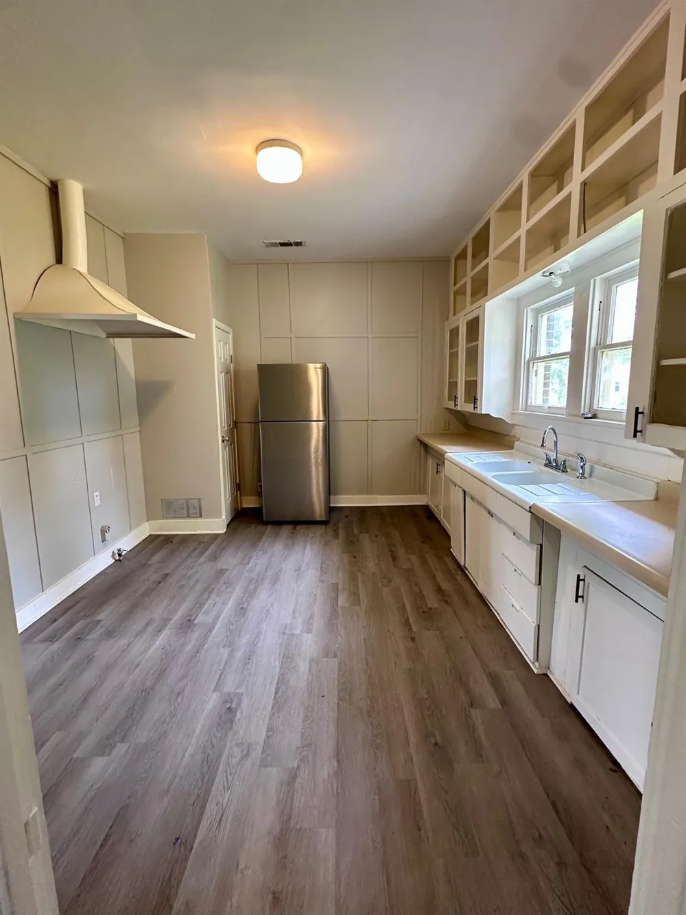 217 Marland St Boling, TX 77420