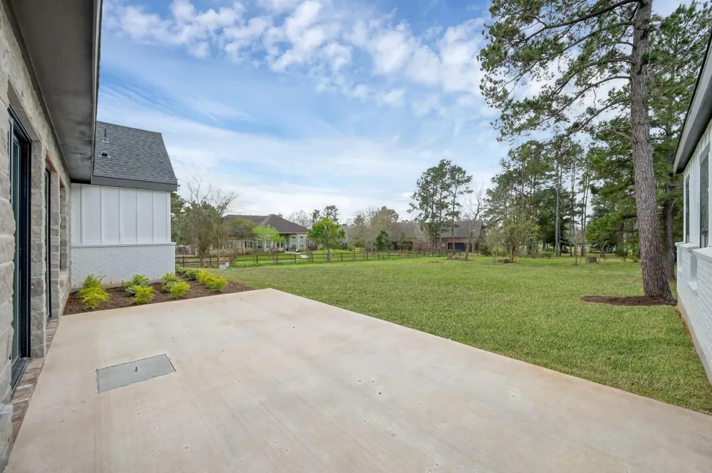14742 Turquoise Trail Willis, TX 77378