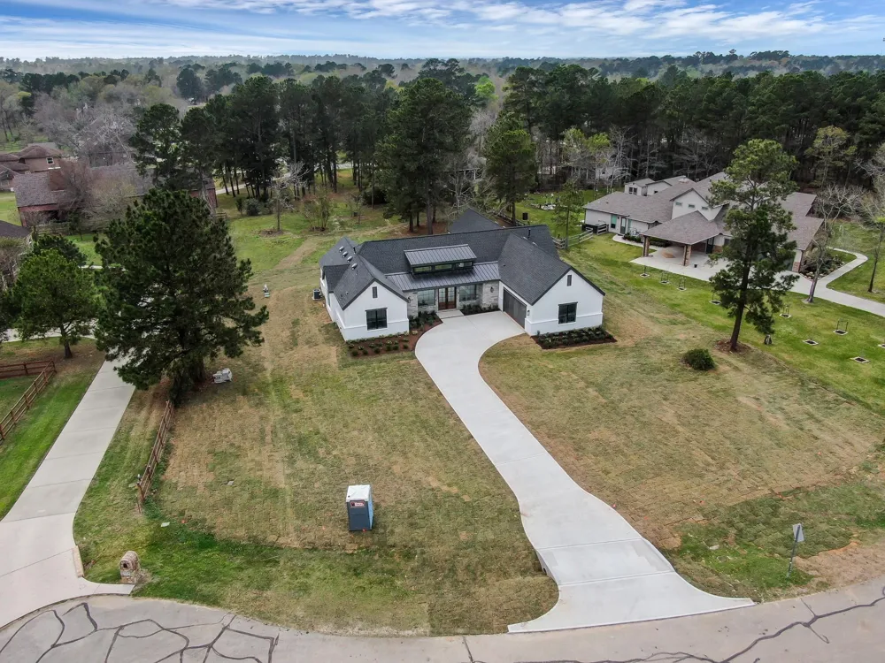 14742 Turquoise Trail Willis, TX 77378