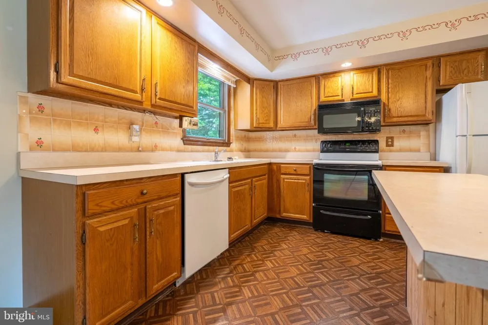 238 OLD MILL ROAD Macungie, PA 18062