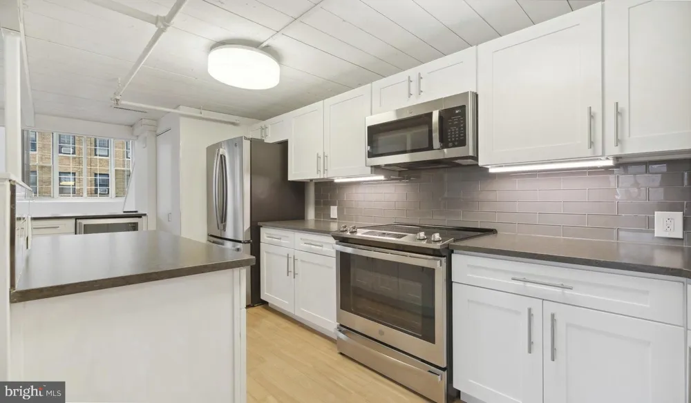 2300 WALNUT STREET #730 Philadelphia, PA 19103