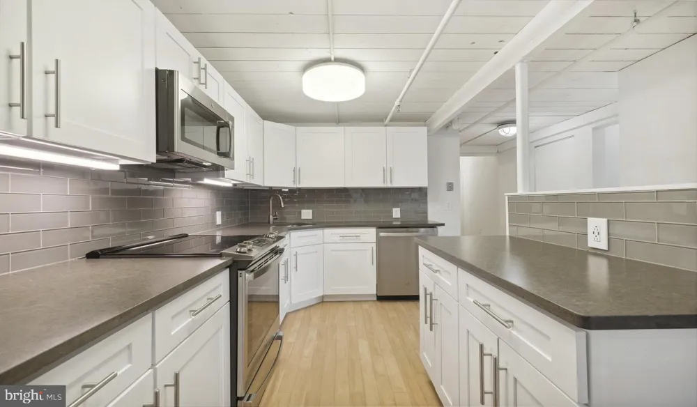 2300 WALNUT STREET #730 Philadelphia, PA 19103
