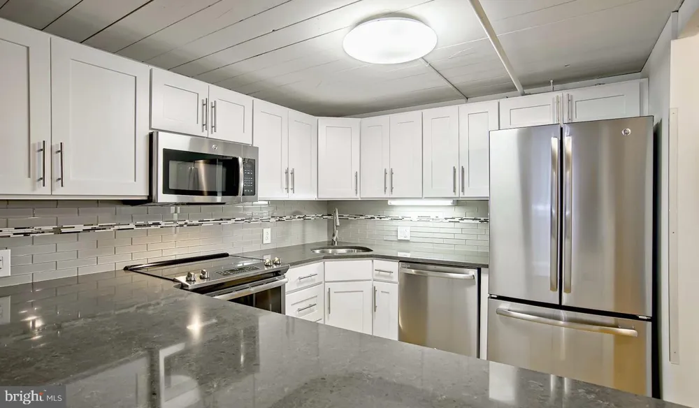 2300 WALNUT STREET #730 Philadelphia, PA 19103