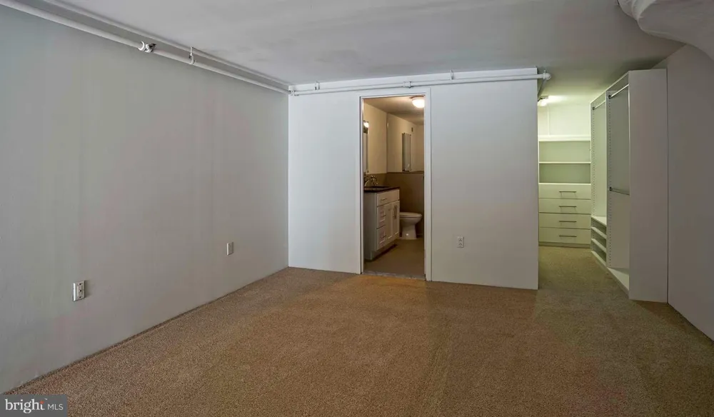 2300 WALNUT STREET #730 Philadelphia, PA 19103